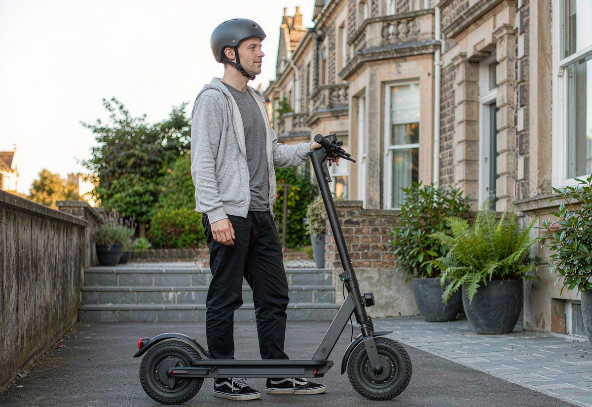 Rider with a HITWAY electric scooter in private use